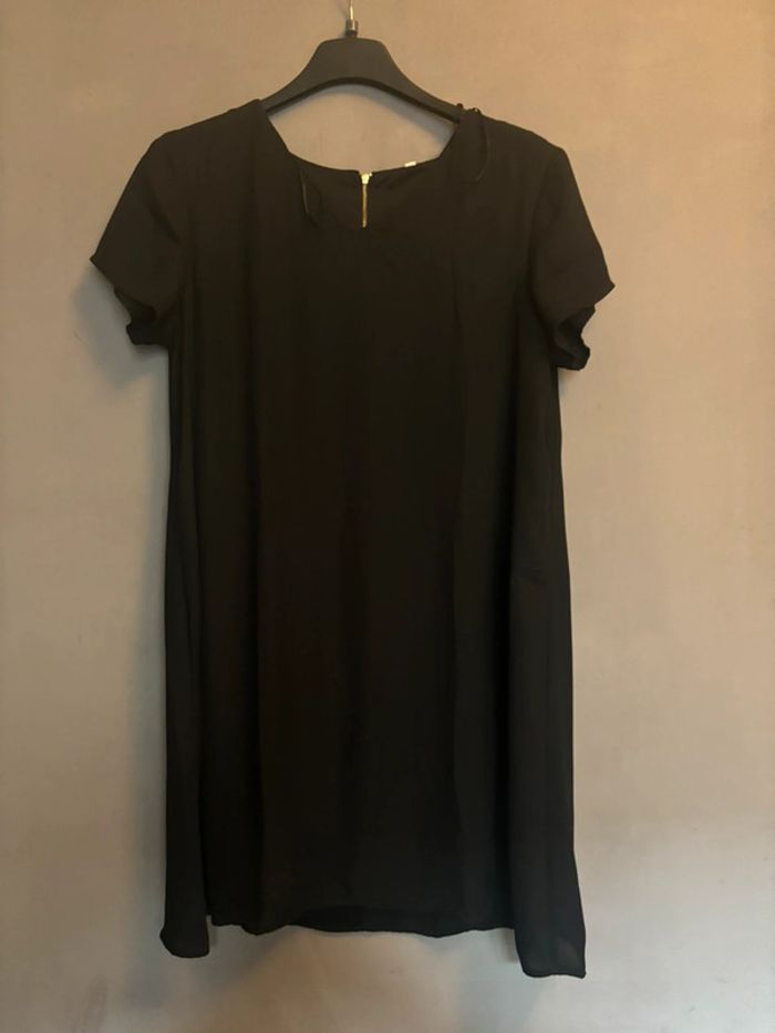Robe noire 40