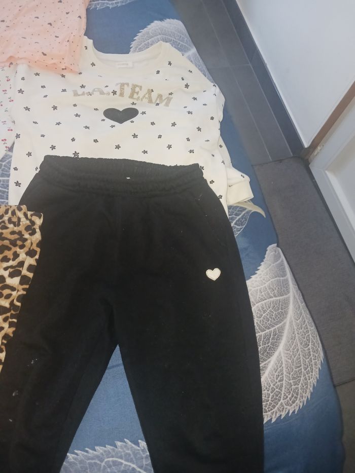 Lot vêtements fille - photo numéro 4