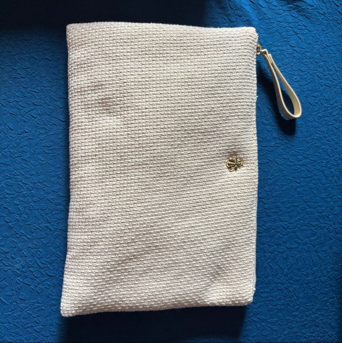 Pochette guerlain