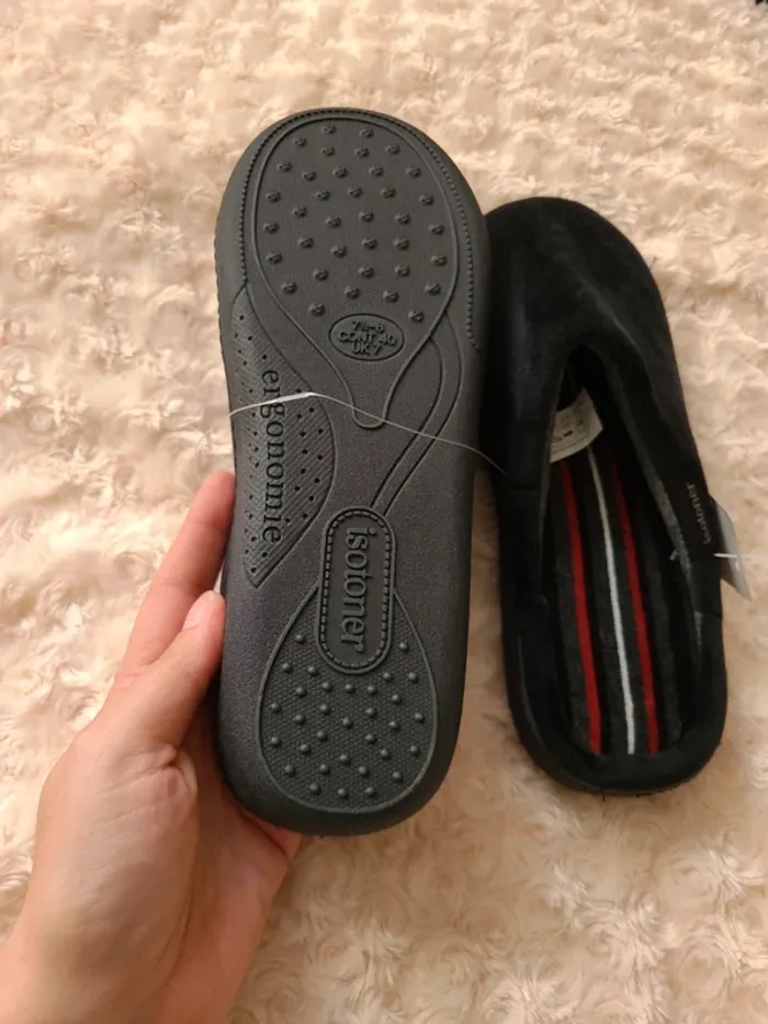 Pantoufle isotoner taille 40 - photo numéro 4