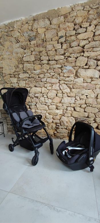 Poussette compacte et cosy