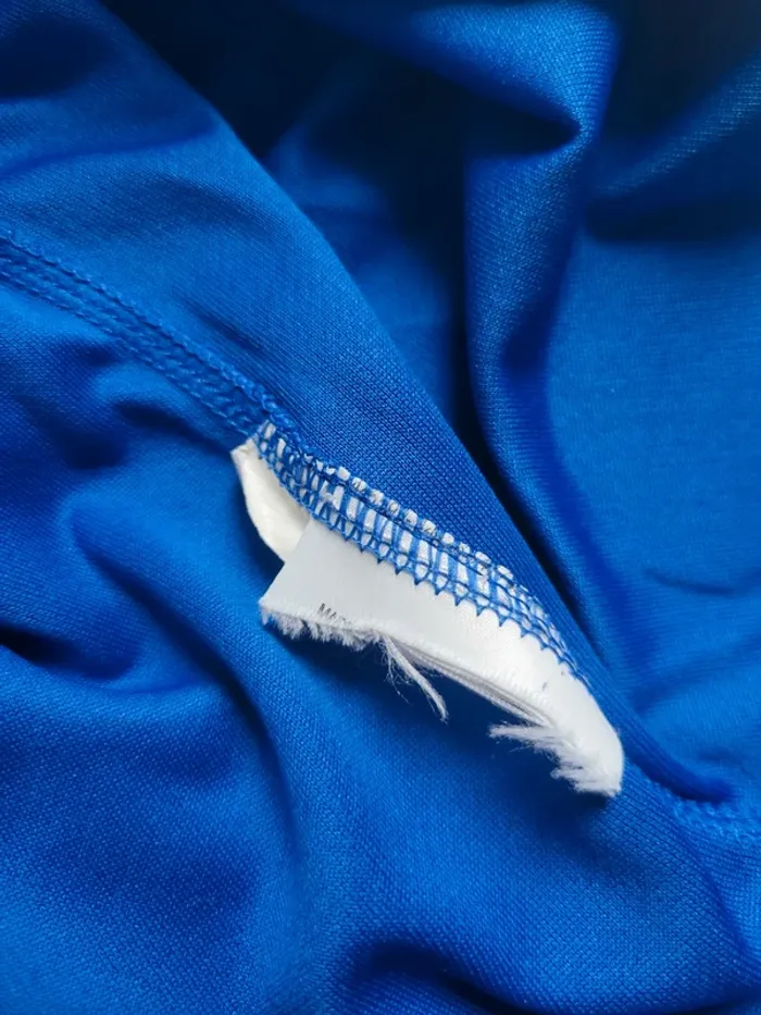 Maillot de foot de l'équipe de france edf 100ans spécial M neuf - photo numéro 9