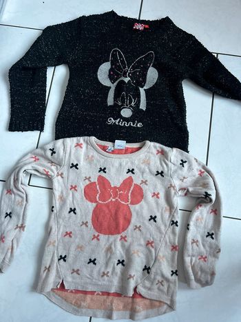 Lot de 2 pulls Minnie 8 ans