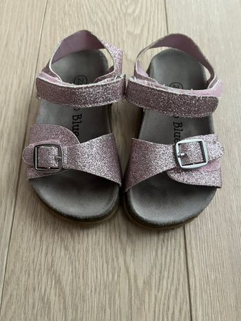 Sandales pailletée rose taille 23