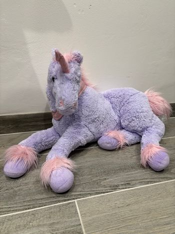 Grande peluche licorne violette et rose – 56 x 35 cm