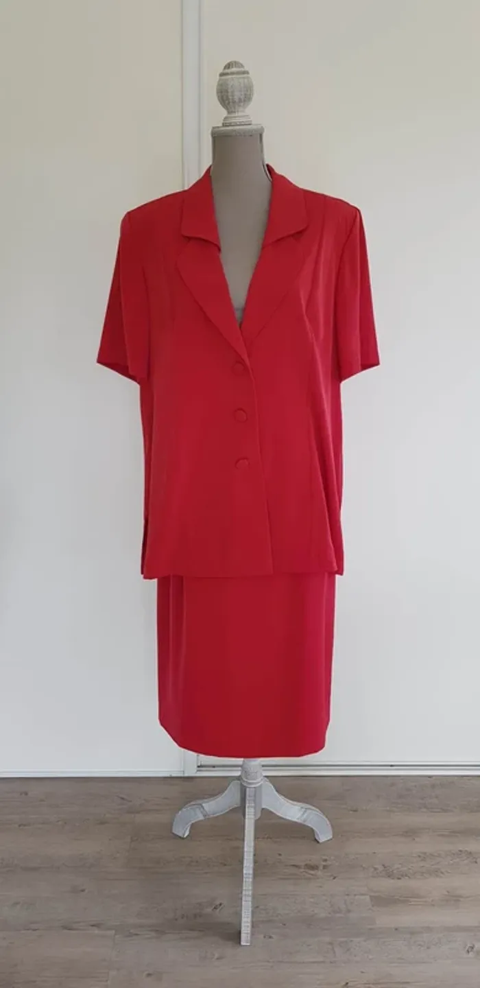 Ensemble tailleur / jupe