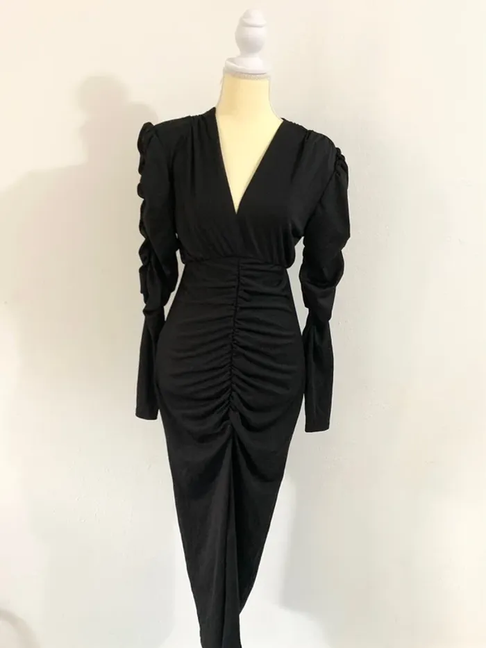 Robe longue noire drapée – Copperose - Taille L
