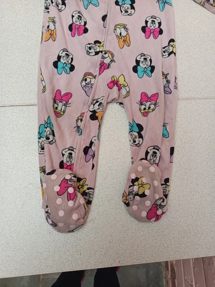 Pyjama Minnie 12/18mois - photo numéro 2
