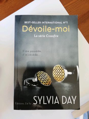 Livre dévoile moi