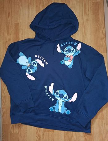Sweat à capuche stitch