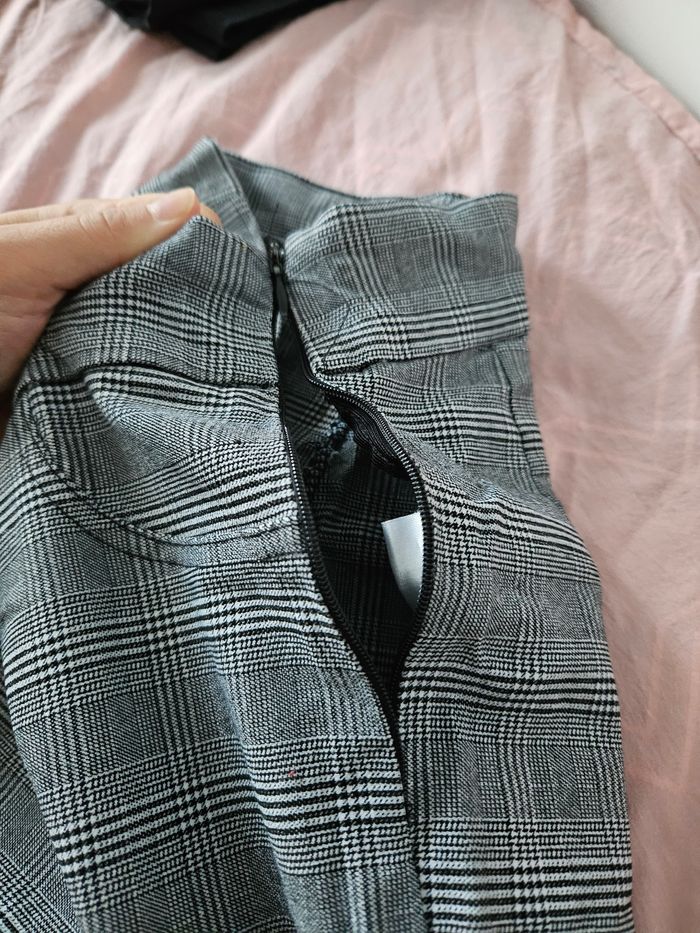 Pantalon gris - photo numéro 2