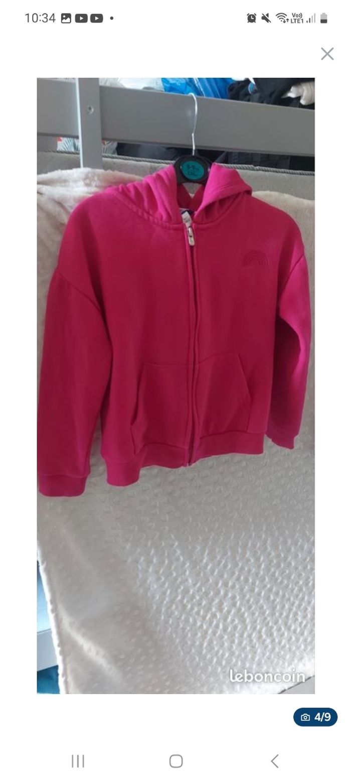 Lot se 4 sweats à capuche taille 8 ans - photo numéro 4