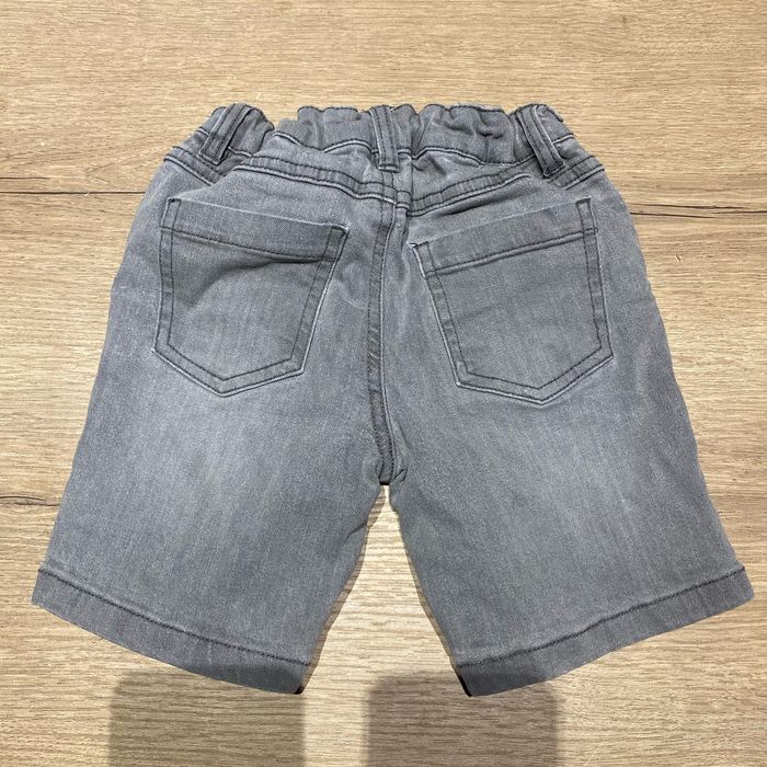 Short jeans gris - photo numéro 2