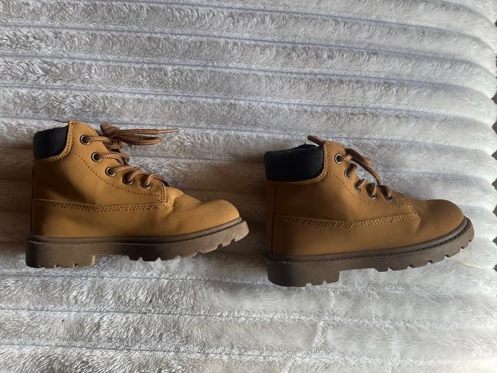 Chaussure montante - photo numéro 2