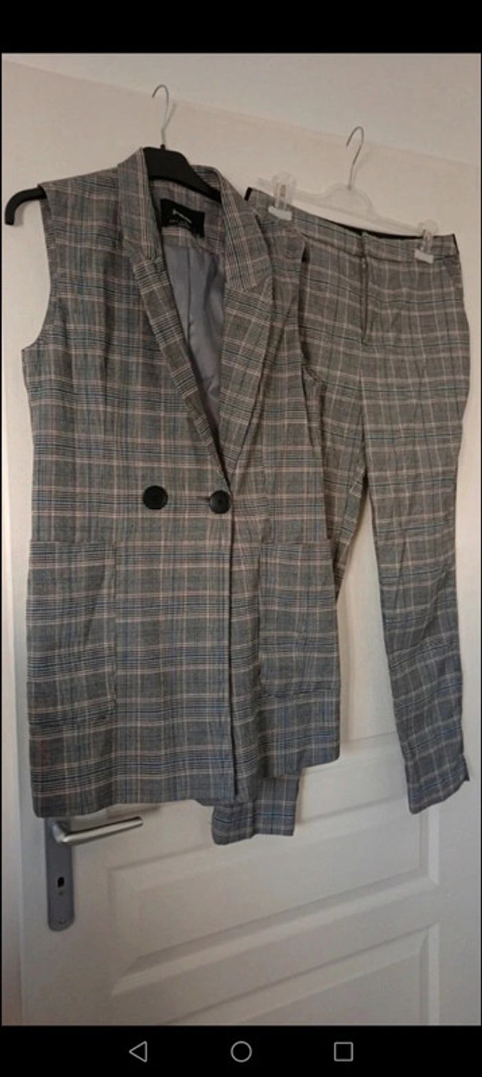 Tailleur stradivarius