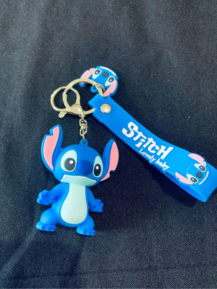 Porte-clés Stitch bleu - photo numéro 2