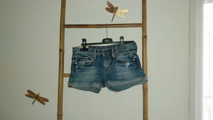 Short en jean by Le Temps des Cerises très bon état Taille 25