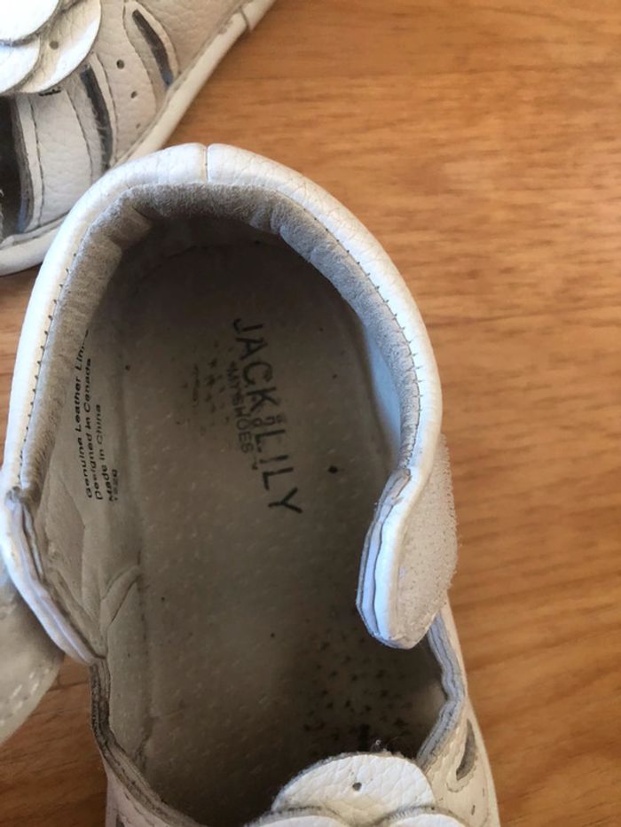 Adorables sandales Jacky Lily 30/36 mois - photo numéro 3