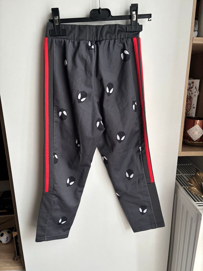 Pantalon jogging adidas Marvel miles morales spider man noir taille 6 ans g - photo numéro 6