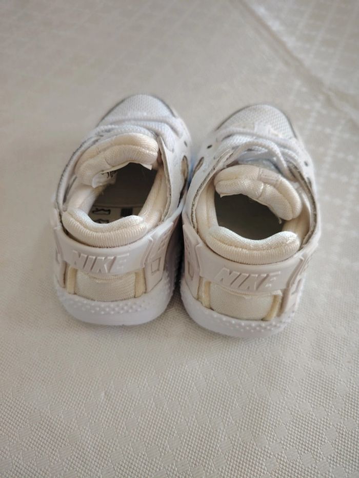 Baskets bébé - photo numéro 3