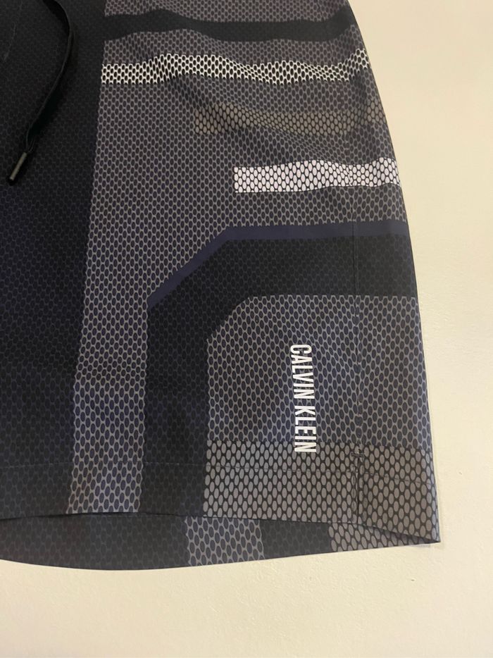 Short de bain Calvin Klein XL neuf - photo numéro 2