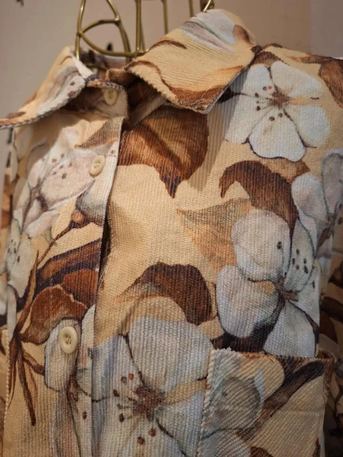 Chemise fleurie & côtelée - photo numéro 2