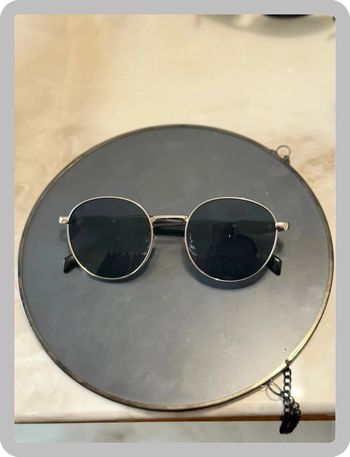Lunette de soleil ronde