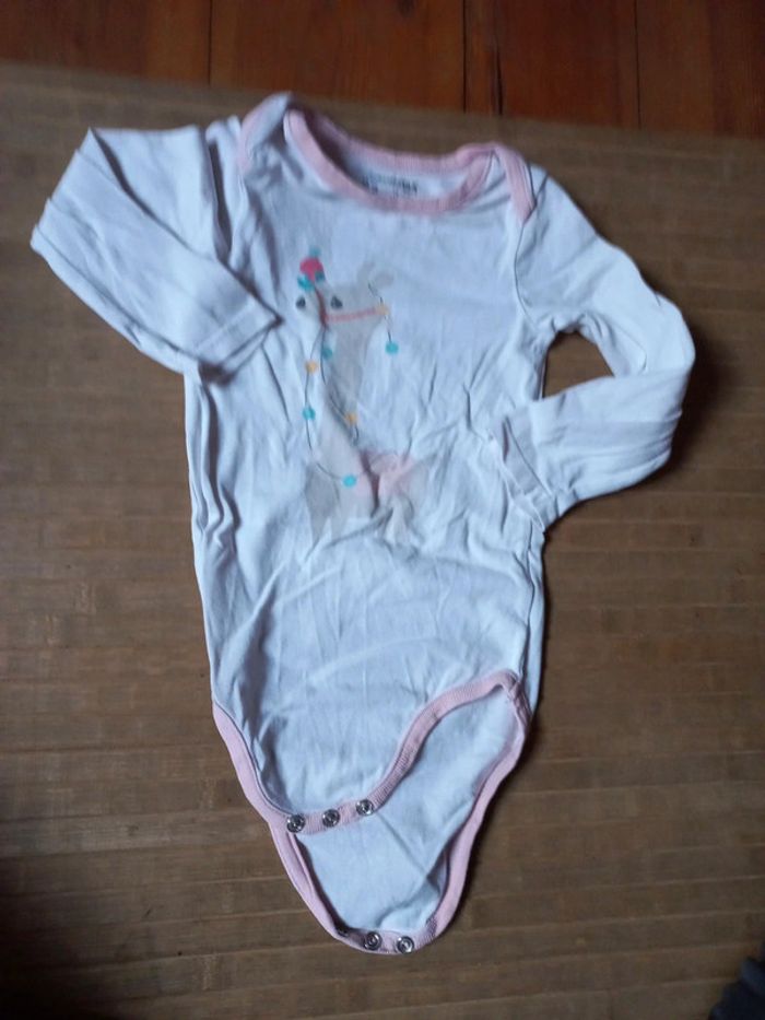 Body chapeau blanc et rose 12 a 18 mois - photo numéro 3