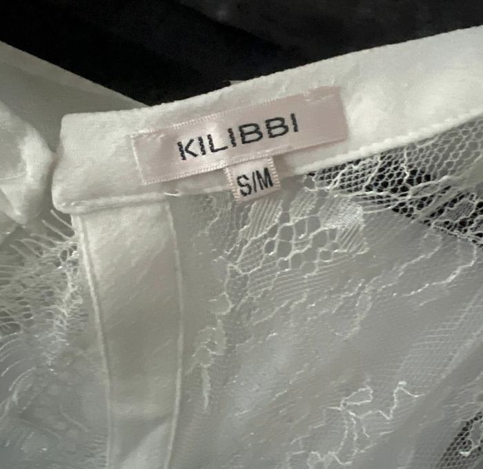 🤍 Blouse  blanche volanté en dentelle – Kilibby Taille S-M - photo numéro 7