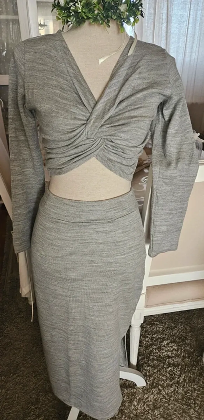 Ensemble jupe lainage gris Elisa Fashion Taille M Neuf - photo numéro 2