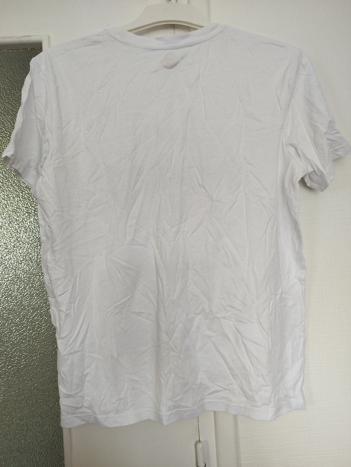 Tee-shirt taille m - photo numéro 6