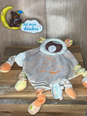 DDC446 doudou et compagnie mouton 🐑