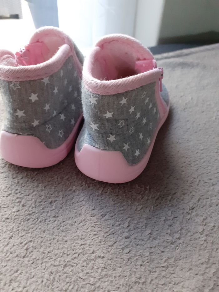 Chaussons licornes fille - photo numéro 2