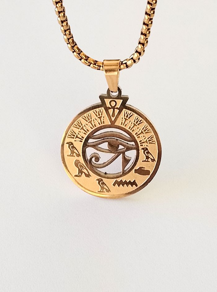 Chaîne + pendentif égyptien