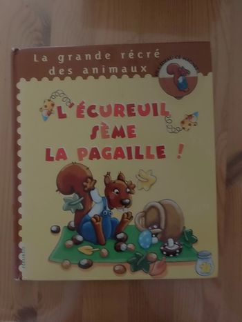 Livre L'écureuil sème la pagaille