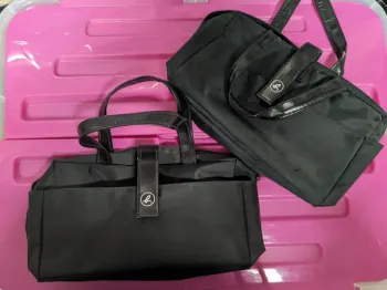 Lot de 2 Trousses sacs à main Agnès b