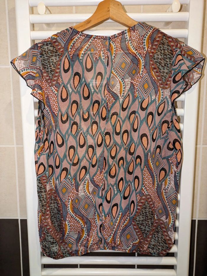 Haut cache cache T42 - photo numéro 2