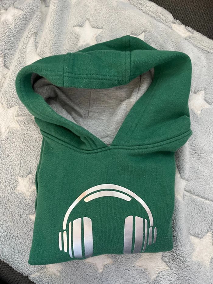 Sweat vert à capuche - photo numéro 2
