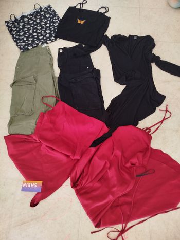 Lot de vêtements femme