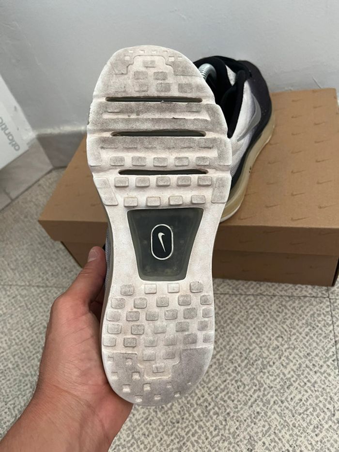 Baskets Nike AirMax 2017 Taille (37.5) - photo numéro 5