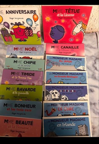 Lot de 18 Mr Mme