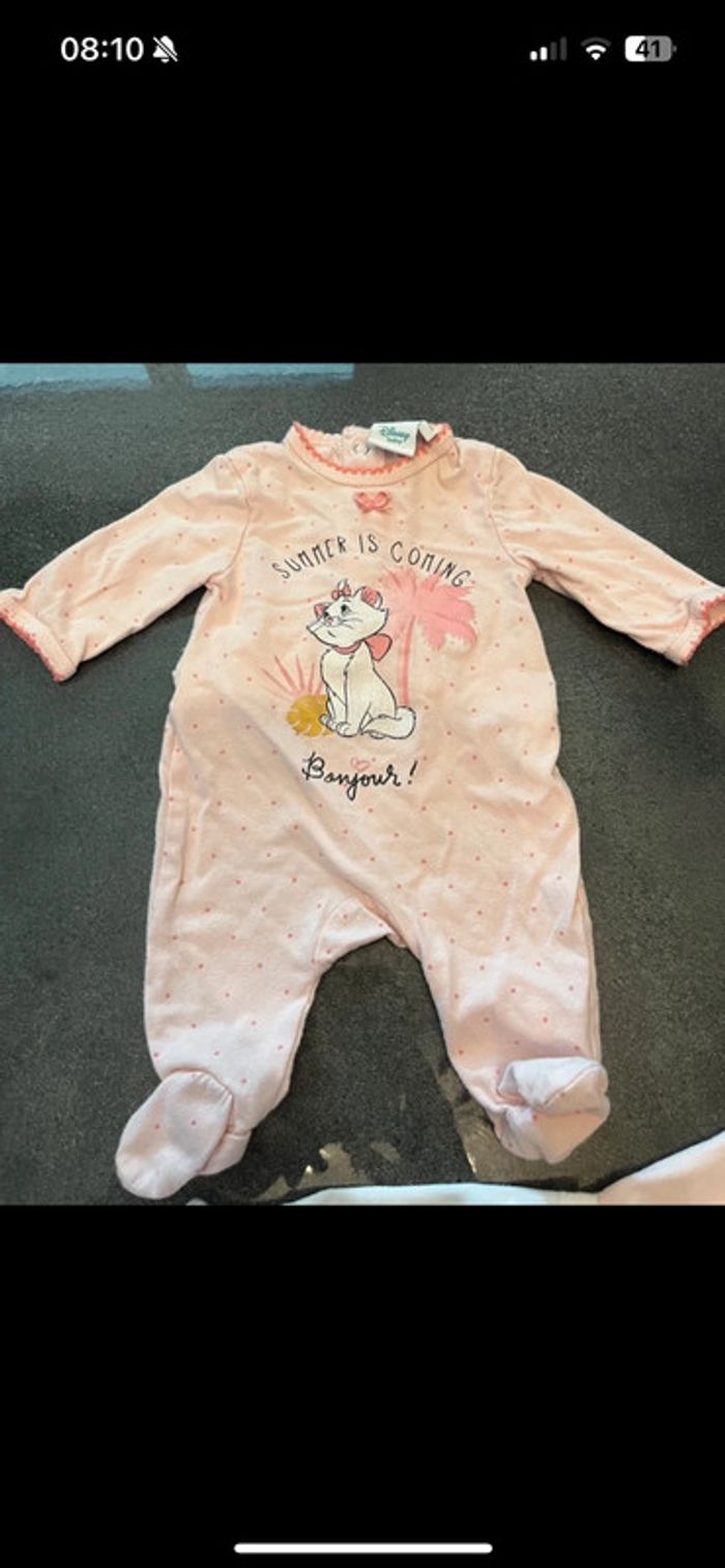 Pyjama Marie Disney taille 1 mois