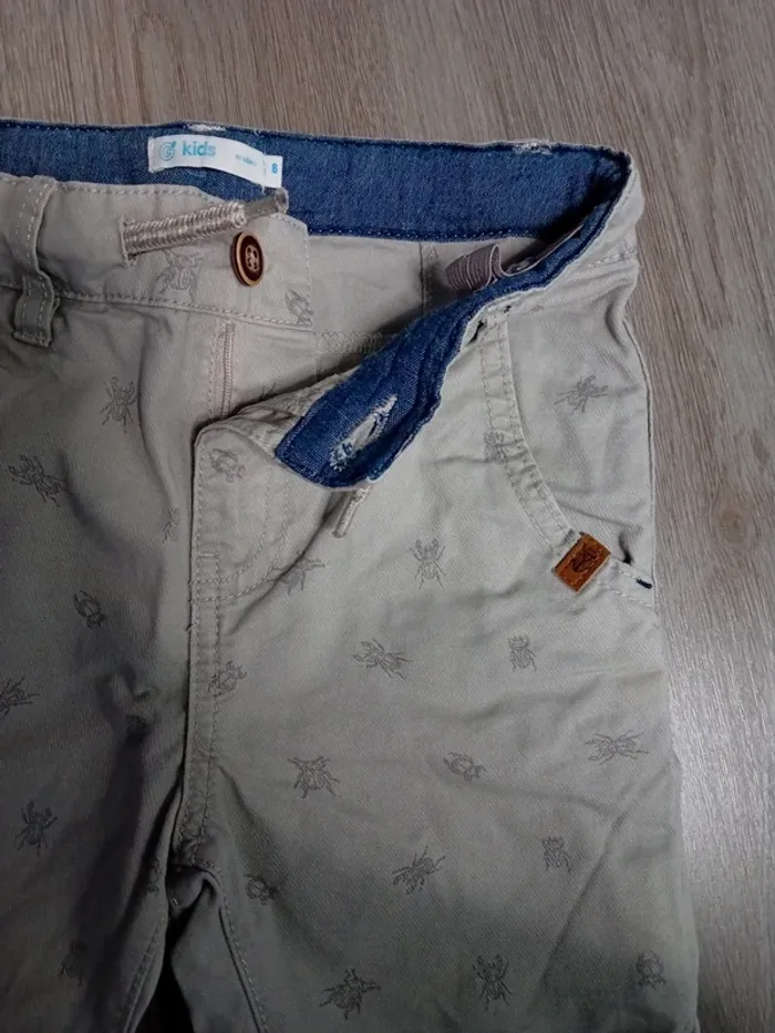 Short Gémo 6-8 ans - photo numéro 3