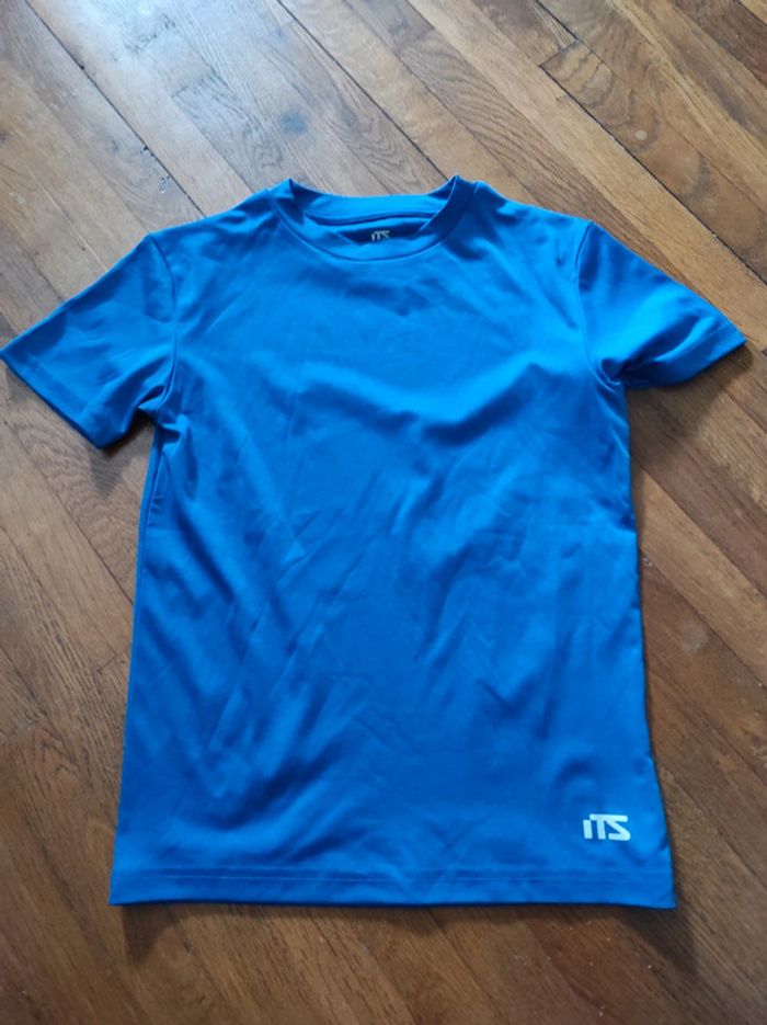 Tee shirt bleu