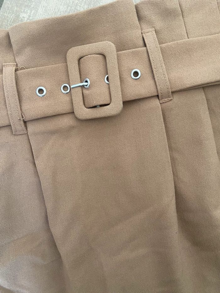 Jupe tailleur - photo numéro 3