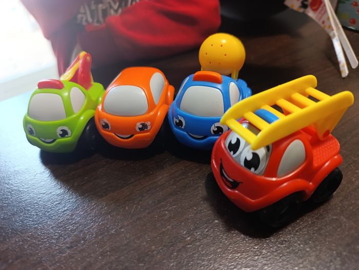 Lot de petite voiture - photo numéro 5