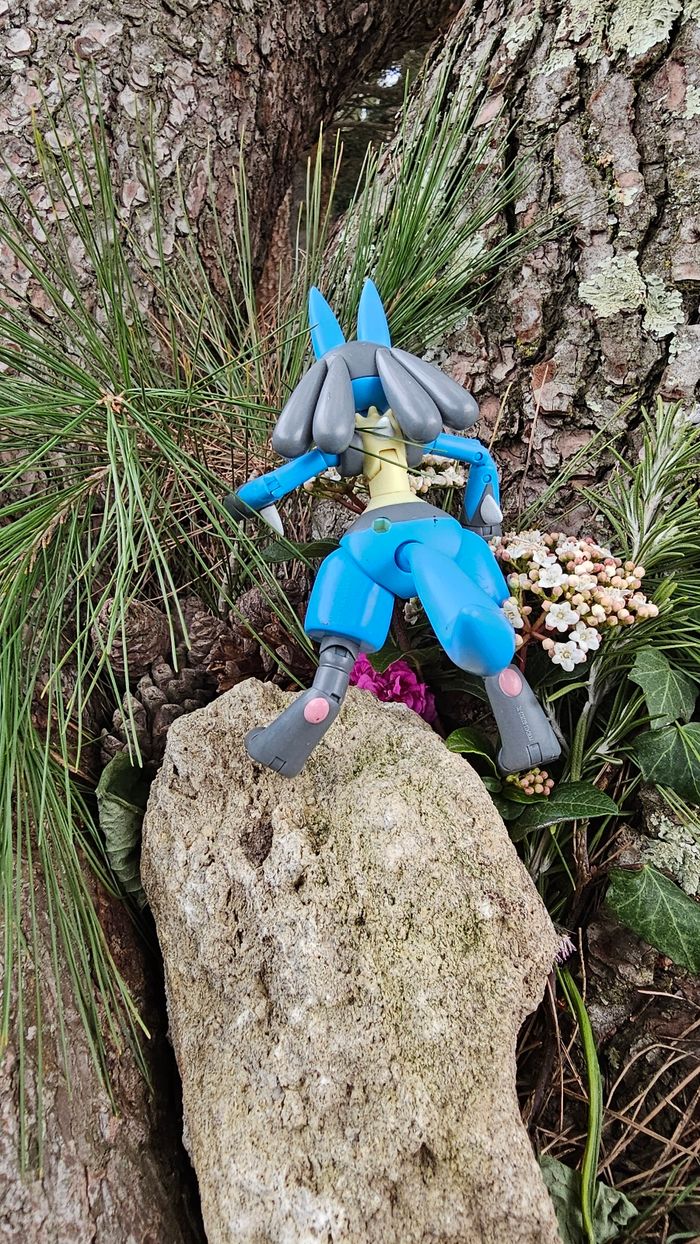 Super grande figurine Pokemon Nintendo Lucario - photo numéro 4