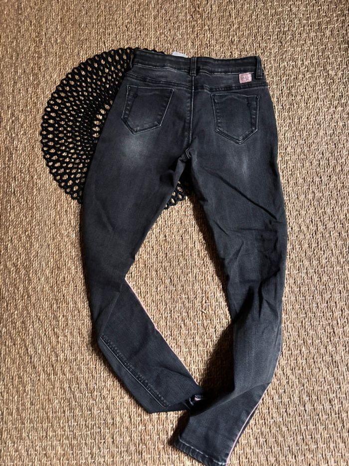 Jean gris liseret rose - photo numéro 2