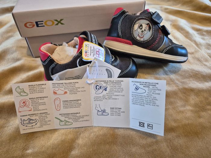 Superbes basket Geox x Disney Hologramme T20 neuves - photo numéro 8