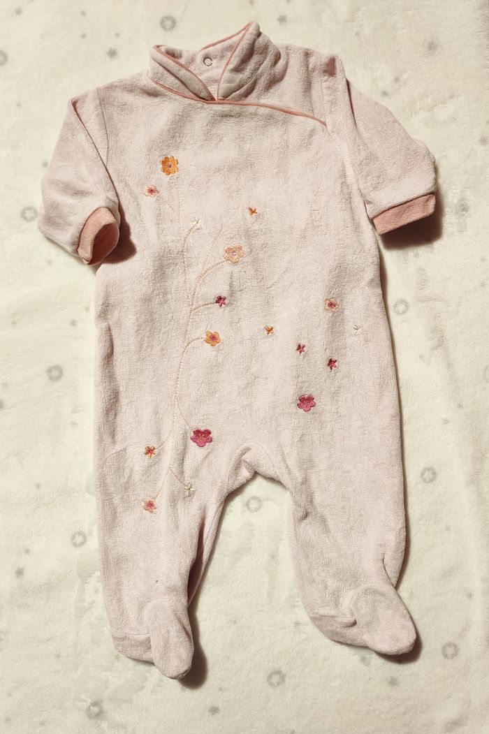 Lot de pyjamas fille 3 mois - photo numéro 3